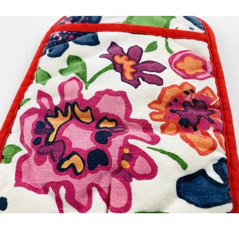 Kate Spade New York Festive Floral Pot Holder 100% Cotton Pink Rubber Textured